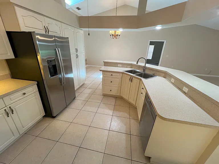 4818 Calatrava Ave — Photo 16