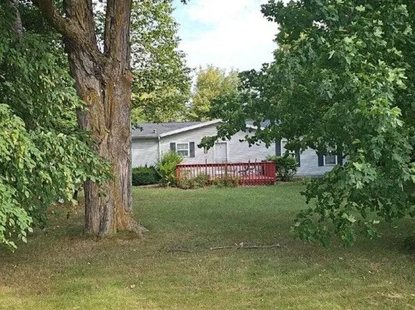 2056 E Heythaler Hwy, Rogers City, MI 49779