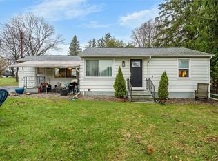 110 Trent Ln, Camillus, NY