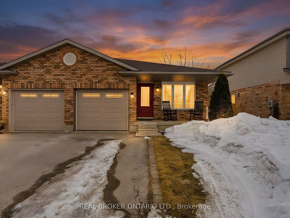 1st image of 25 Bitternut Pl