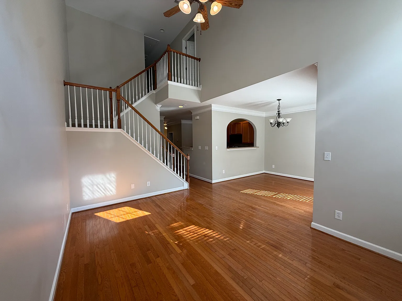 3 bed, 1824 sqft, $1,890 — Photo 3