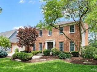 1640 Riparian Dr, Naperville, IL 60565