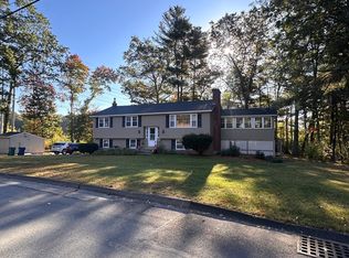 66 Buckingham Dr, Billerica, MA 01821