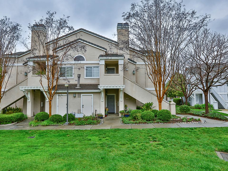 1st image of 866 Bucks Lake Ct