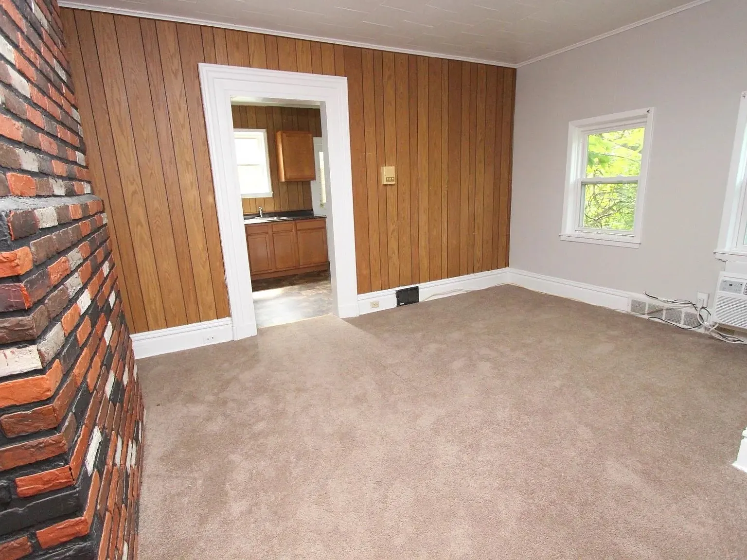 1 bed, 565 sqft, $1,225 — Photo 2