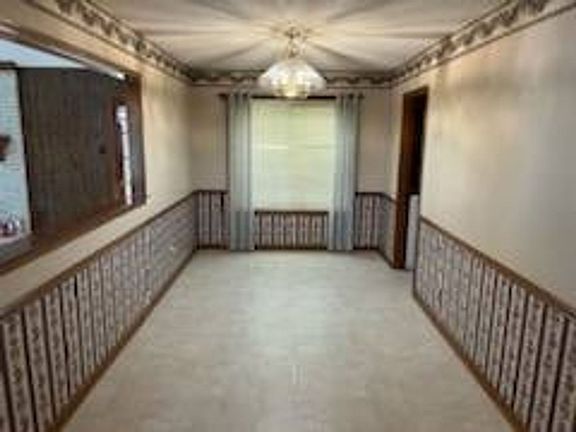 3rd image of 509 Shelton Rd