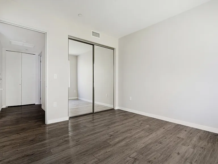 16300 Ventura Blvd #207 — Photo 11