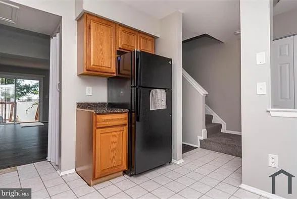 3 bed, $1,900 — Photo 2