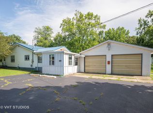 601 W Park Ave, Watseka, IL 60970
