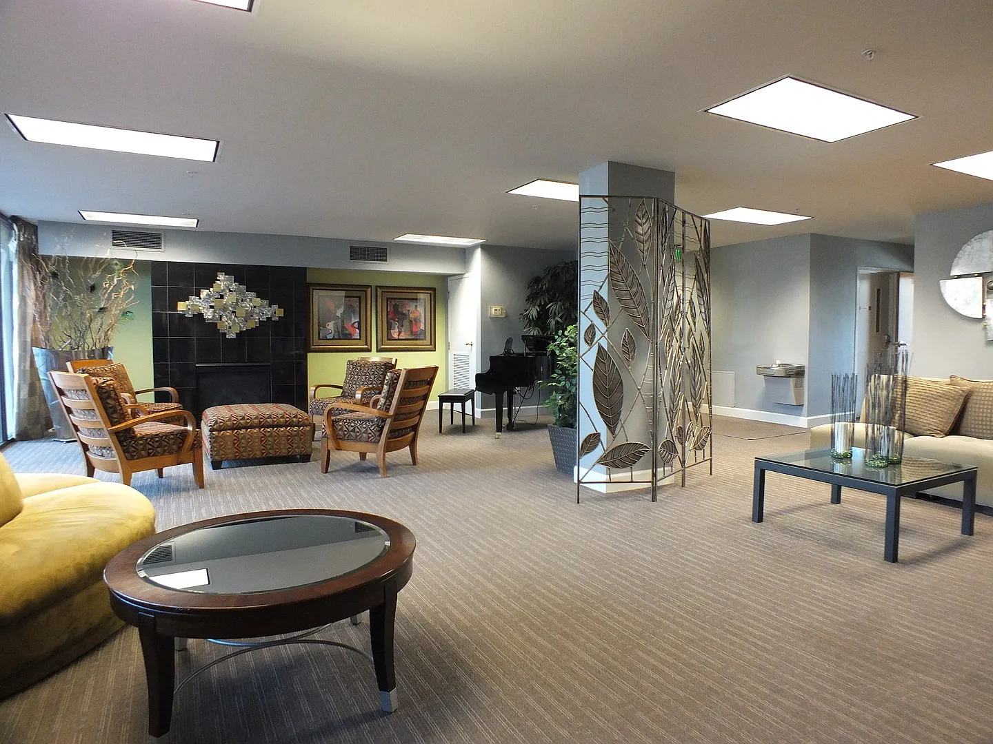 Citywalk, Short Term, Furnished — Photo 4