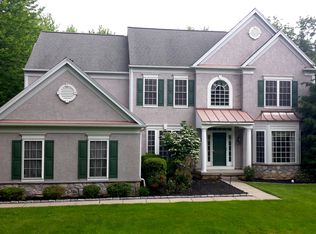 118 Stoney Brook Blvd, Newtown Square, PA 19073