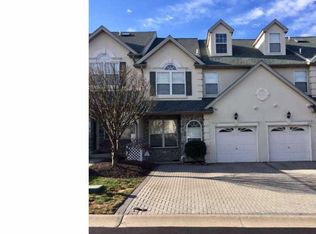117 Meadow View Ln, Lansdale, PA 19446