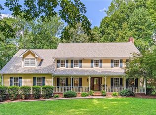 5611 Lindenshire Dr, Greensboro, NC 27406