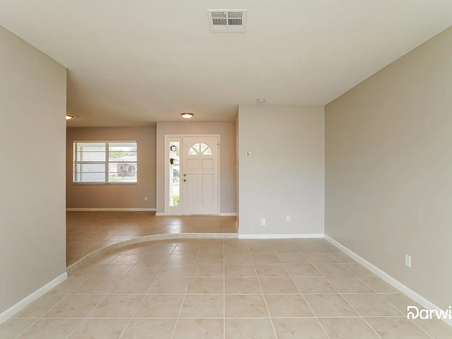 3 bed, 2.0 bath, 1562 sqft, $2,795 — Photo 4