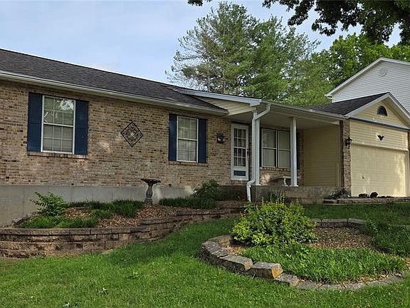 3rd image of 6116 Cave Walk Ln