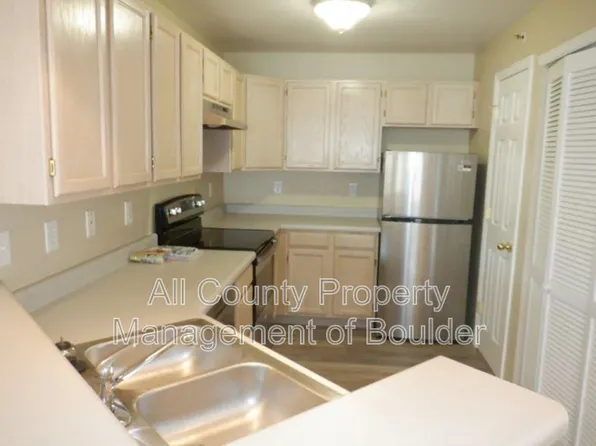 1830 W Centennial Dr Unit 201, Louisville, CO 80027