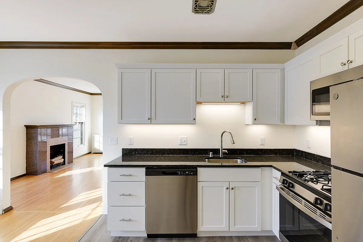 Building Photo - 2775 Xerxes