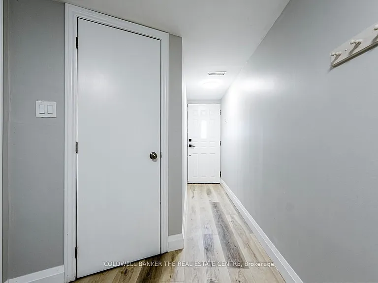 246 Cherokee Blvd #UPPER — Photo 3