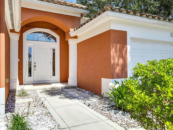 4th image of 6421 Old Medinah Cir
