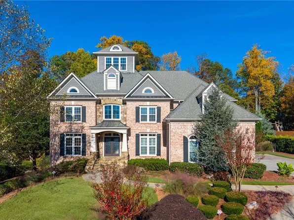 2930 Spindletop Dr, Cumming, GA 30041