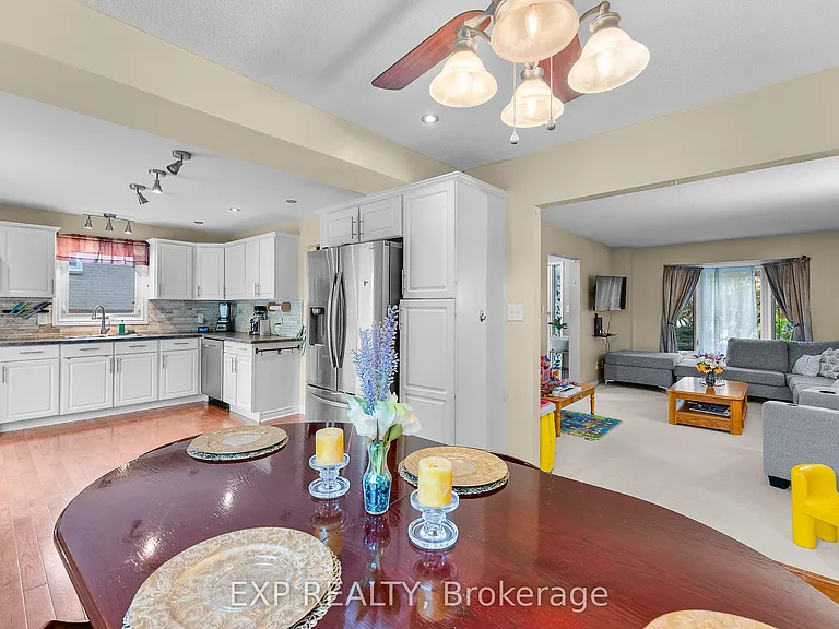 3 Briarsdale Cres — Photo 12
