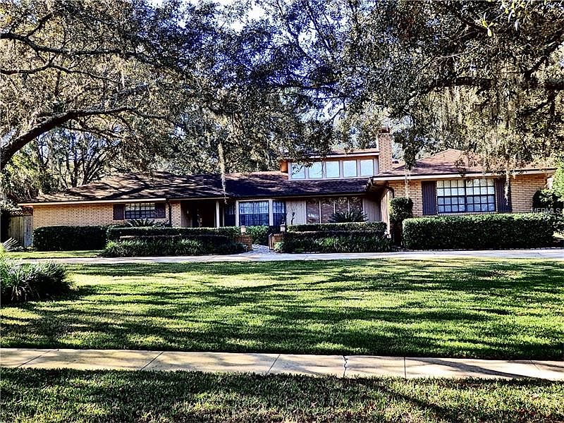 1st image of 207 N Sweetwater Cove Blvd