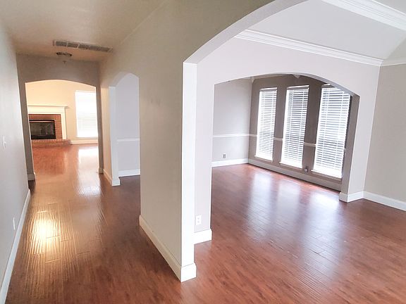 5th image of 513 S Tamarack Ave