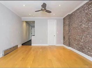120 Christopher St APT 9A, New York, NY 10014