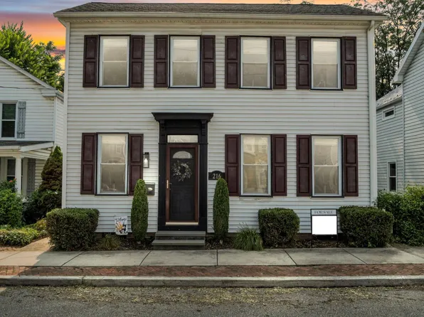216 S York St, Mechanicsburg, PA 17055