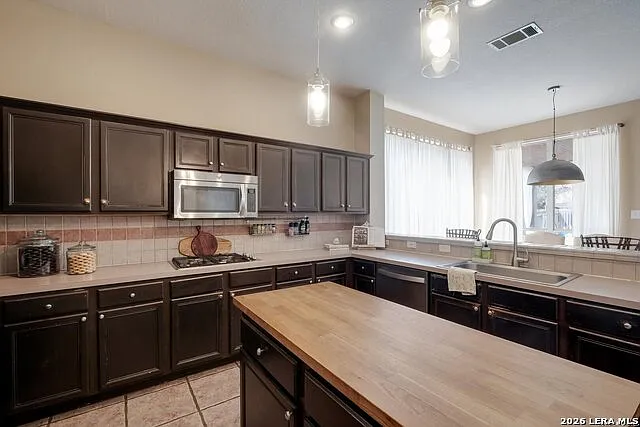 823 Peg Oak — Photo 18