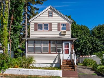 8 N 14Th St, Hawthorne, NJ, 07506