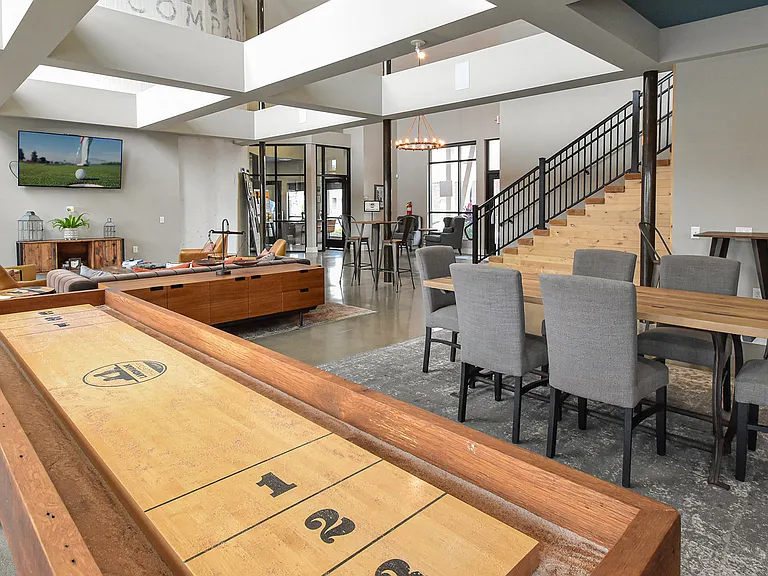 Landmark Lofts — Photo 48