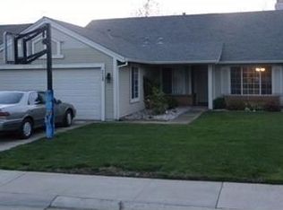 5752 Terrace Dr, Rocklin, CA 95765