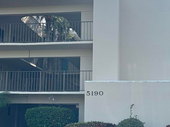 2nd image of 5190 Las Verdes Circle #105
