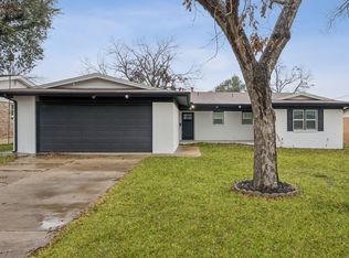 2800 Sadler Ave, Fort Worth, TX 76133