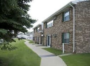 Crestview Manor Apartments, Bismarck, ND 58501