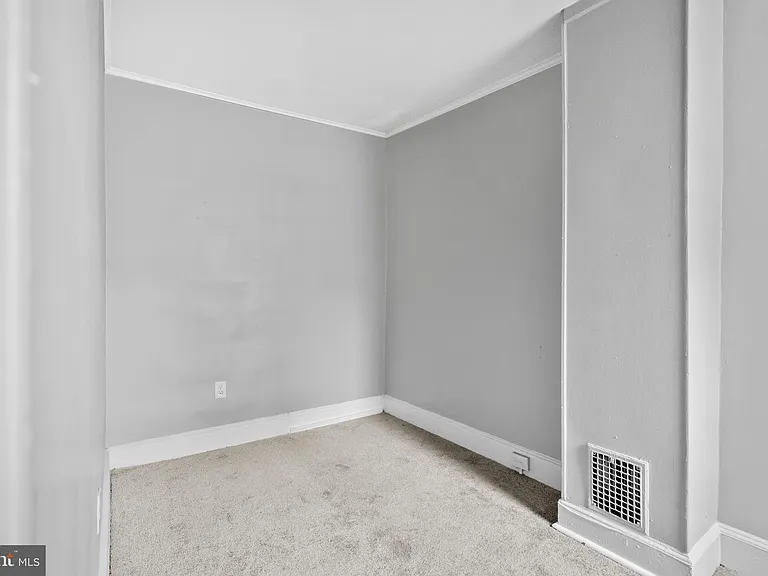 3856 Olive St — Photo 6
