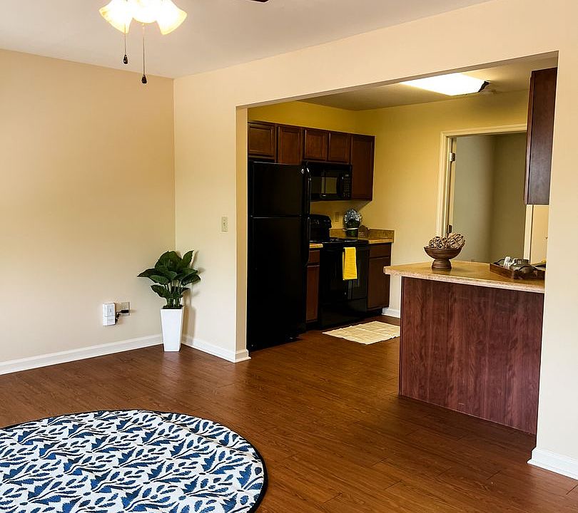 1st image of 2079 Ty Ln #3