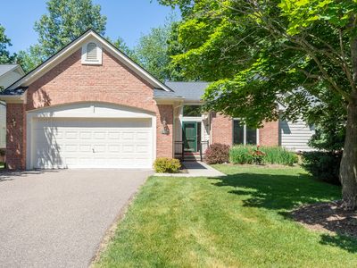 7072 Quail Run, West Bloomfield, MI, 48323