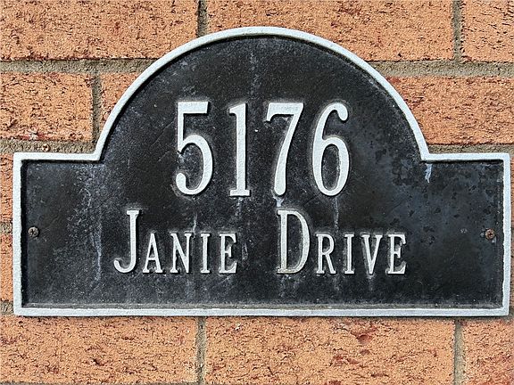 2nd image of 5176 Janie Dr