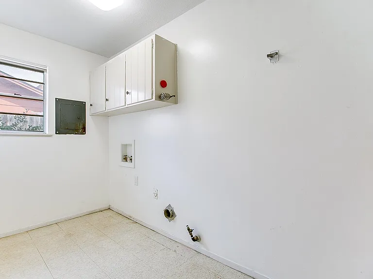3202 Tanglewood Dr — Photo 27