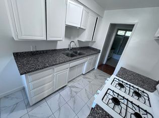 816 W Colorado Blvd APT 19, Monrovia, CA 91016