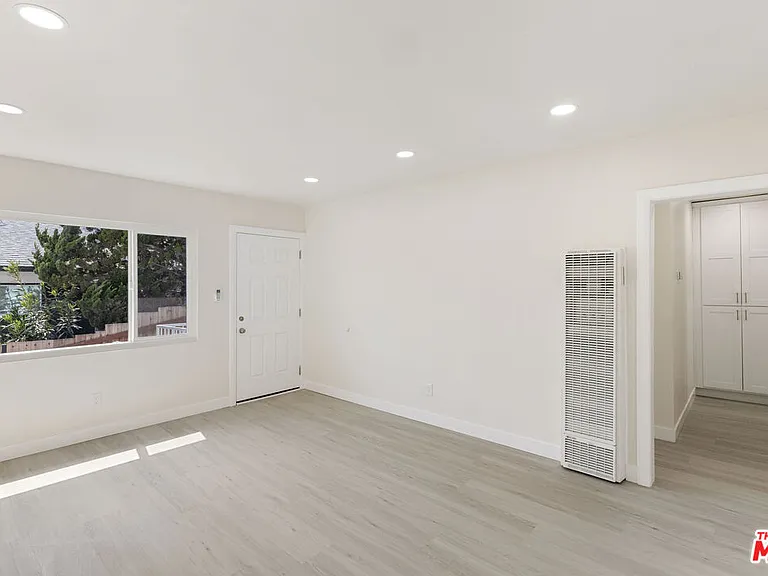 7131 Ramsgate Ave — Photo 8