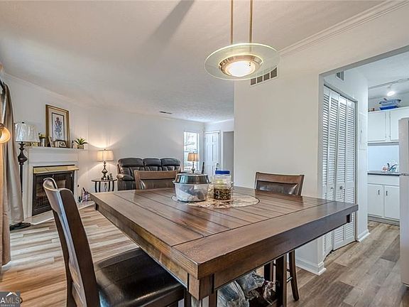 4th image of 3403 Spring Harbour Dr