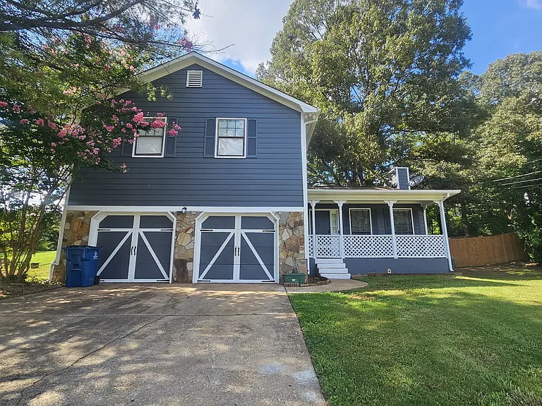 1961 Rocky Mill Dr — Photo 1