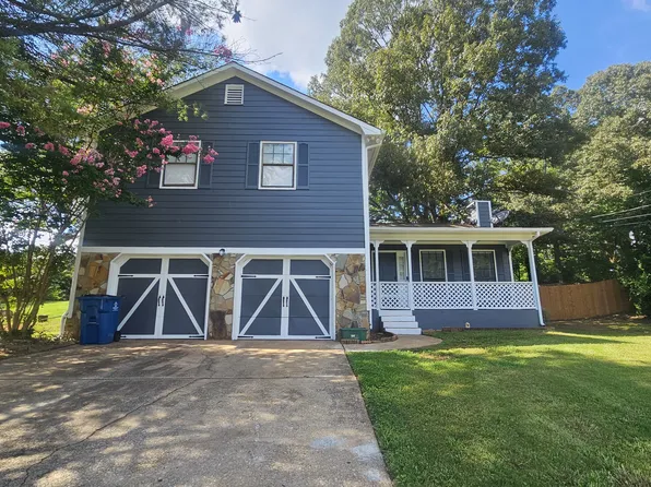 1961 Rocky Mill Dr, Lawrenceville, GA 30044