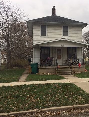 1st image of 803 E Elm St