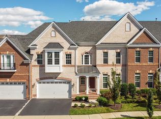 3883 Billberry Dr, Fairfax, VA 22033
