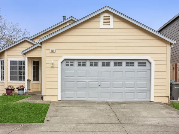 701 Judith Court, Petaluma, CA 94952
