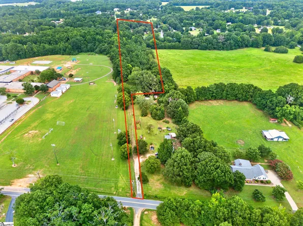 216 Roper Rd, Piedmont, SC 29673